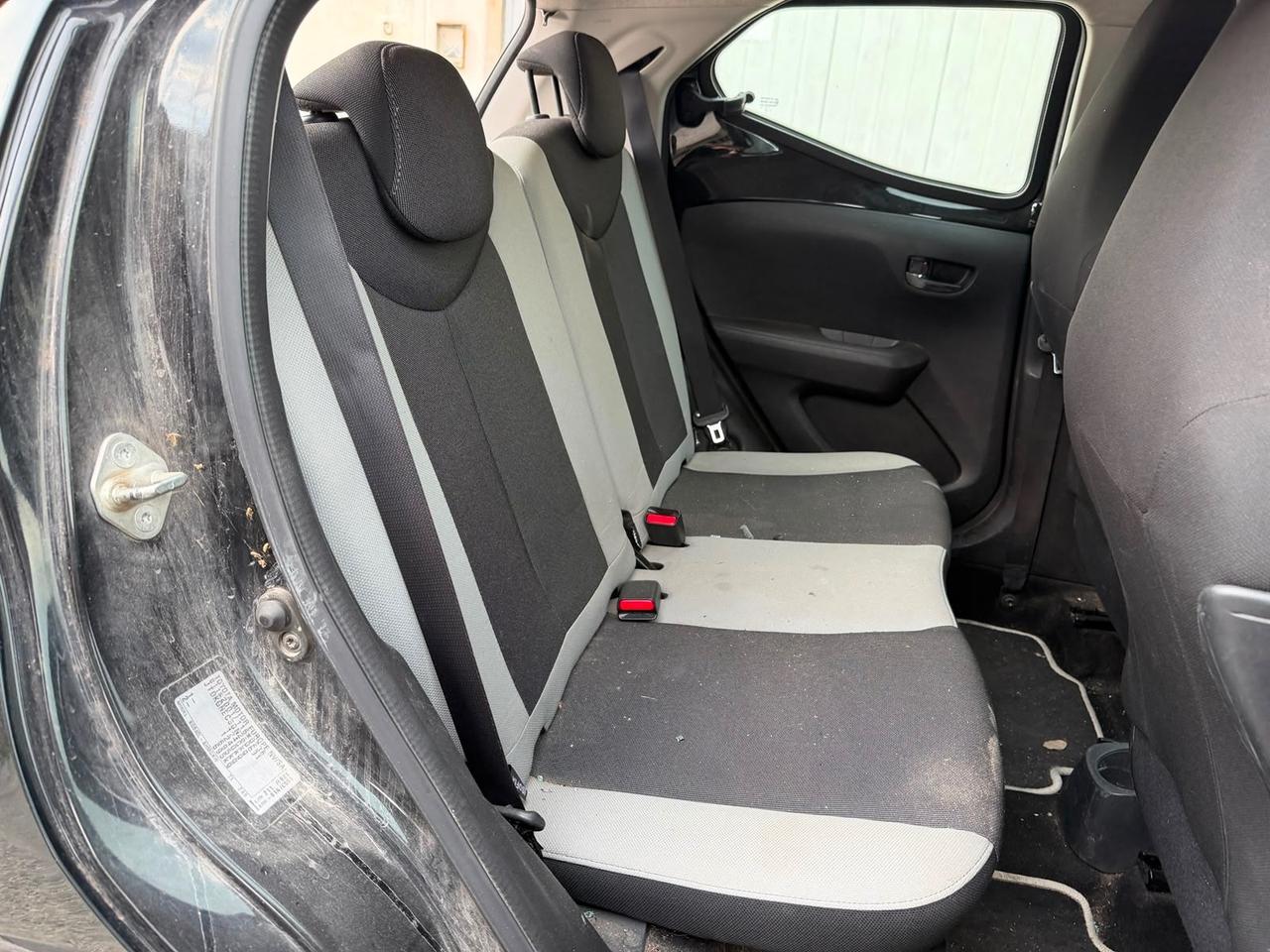 Toyota Aygo 1.0 VVT-i AUTO INCIDENTATA 99000 KM