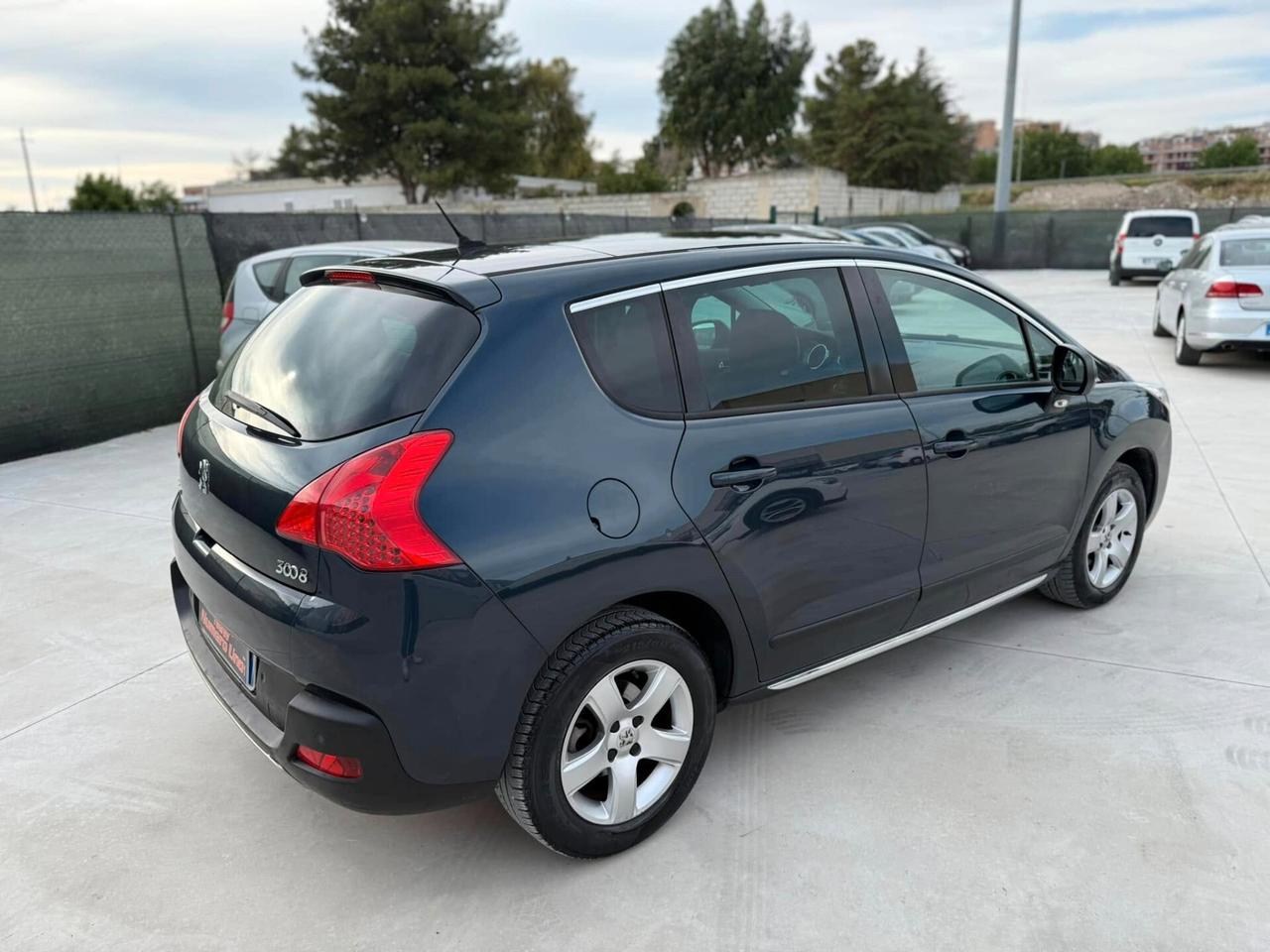 Peugeot 3008 2.0 HDi 150CV Allure
