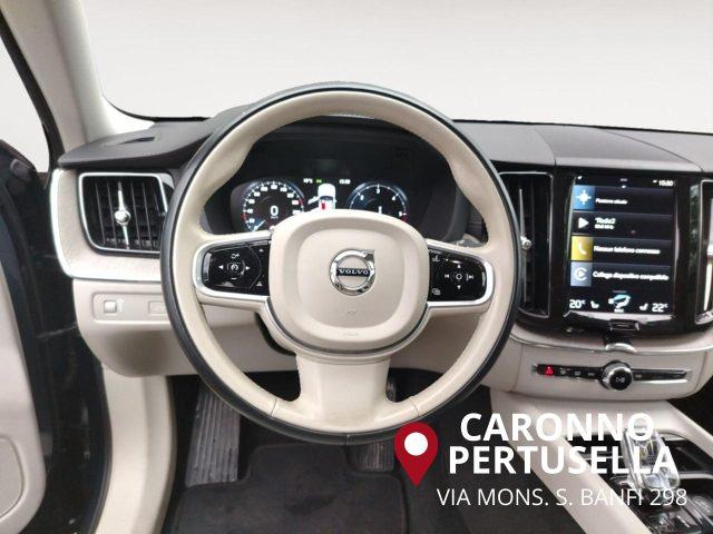 VOLVO XC60 B5 (d) AWD Geartronic Inscription PELLE-TETTO
