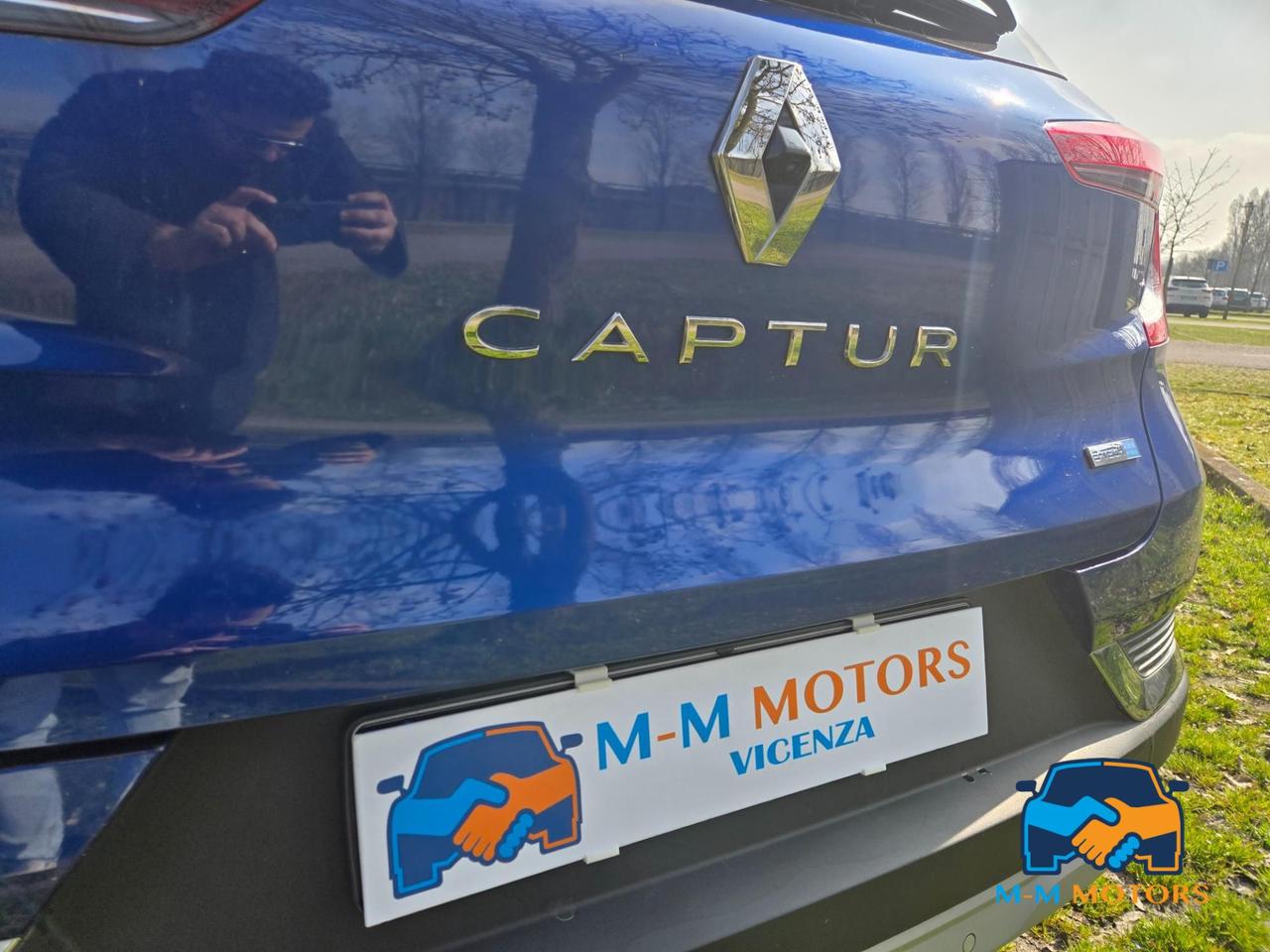 Renault Captur 1.6 E-Tech phev Intens 160cv auto