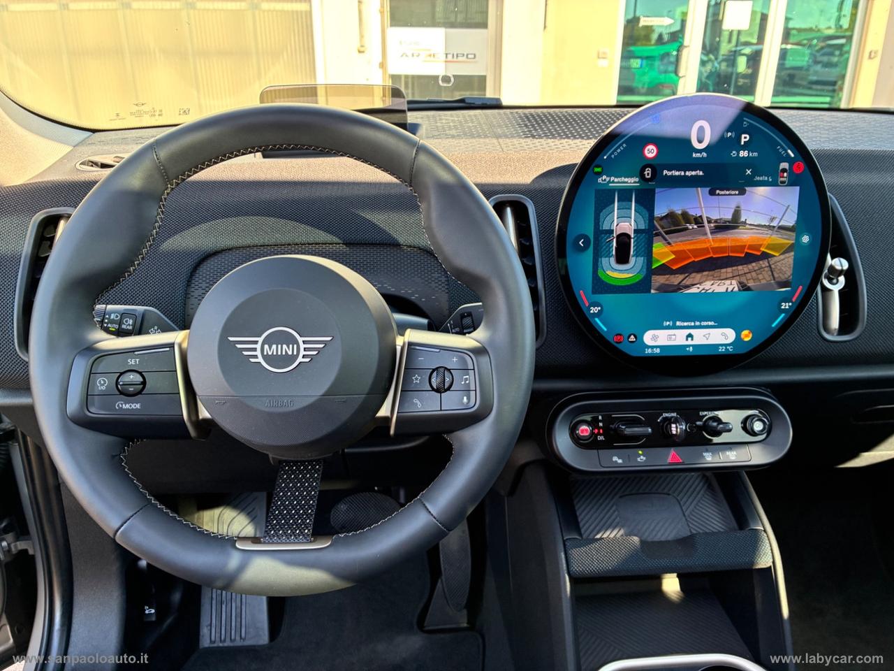 MINI Mini C Favoured Countryman