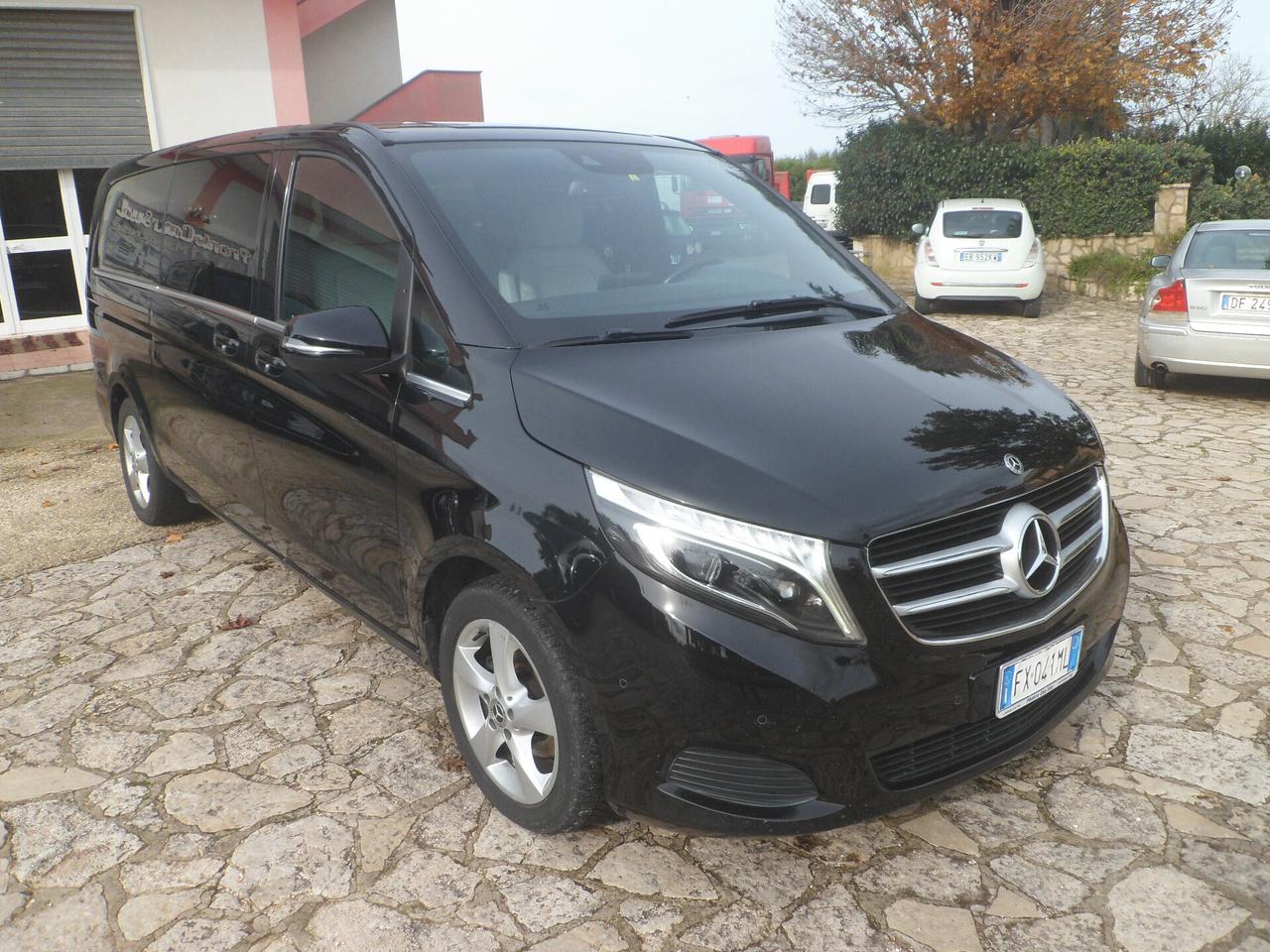 Mercedes-benz V 200 d Automatic Premium Extralong