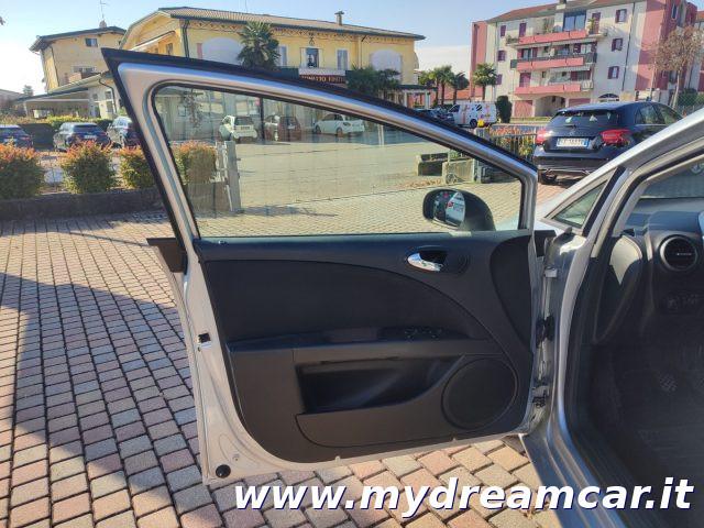 SEAT Leon 2.0 TDI DPF FR