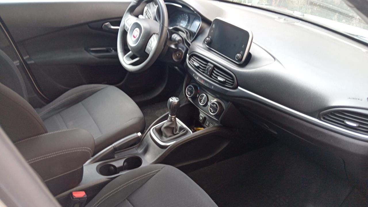 Fiat Tipo 1.3 Mjt S&S 5 porte Business