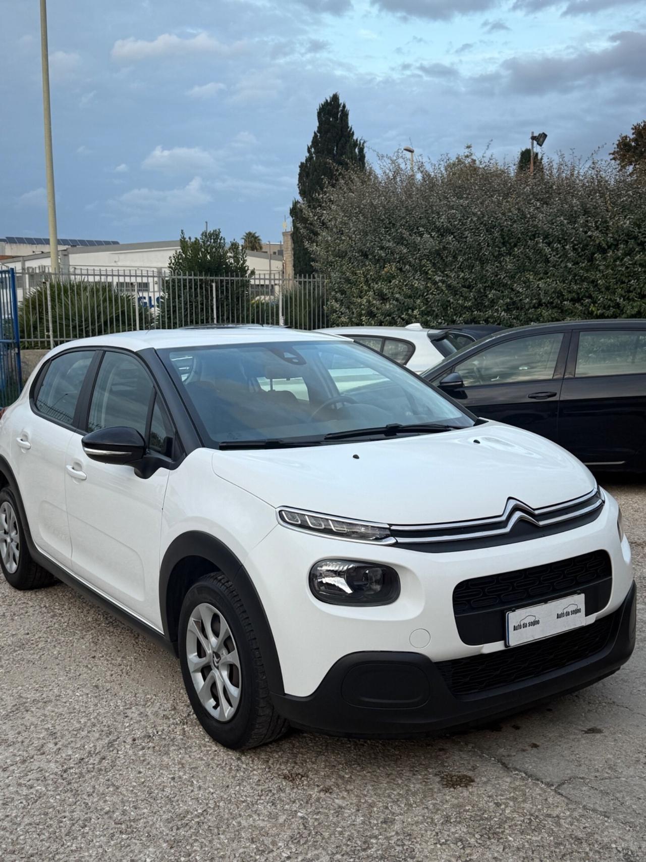 Citroen C3 PureTech 82 S&S Uptown