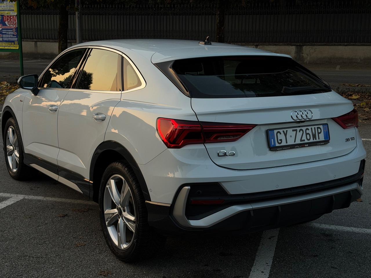 Audi Q3 35 TDI S tronic S-line edition