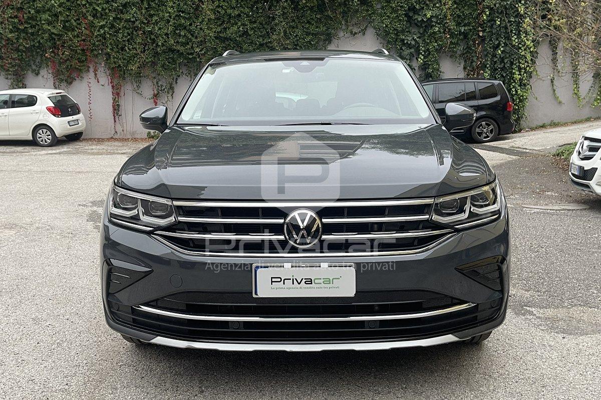 VOLKSWAGEN Tiguan 2.0 TDI 150 CV SCR DSG R-Line