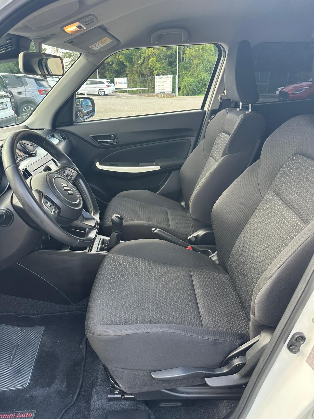 Suzuki Swift 1.2 Dualjet Top 2wd