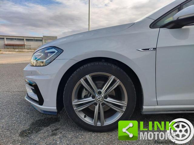 VOLKSWAGEN Golf 1.5 TSI 5p. 150CV R-LINE