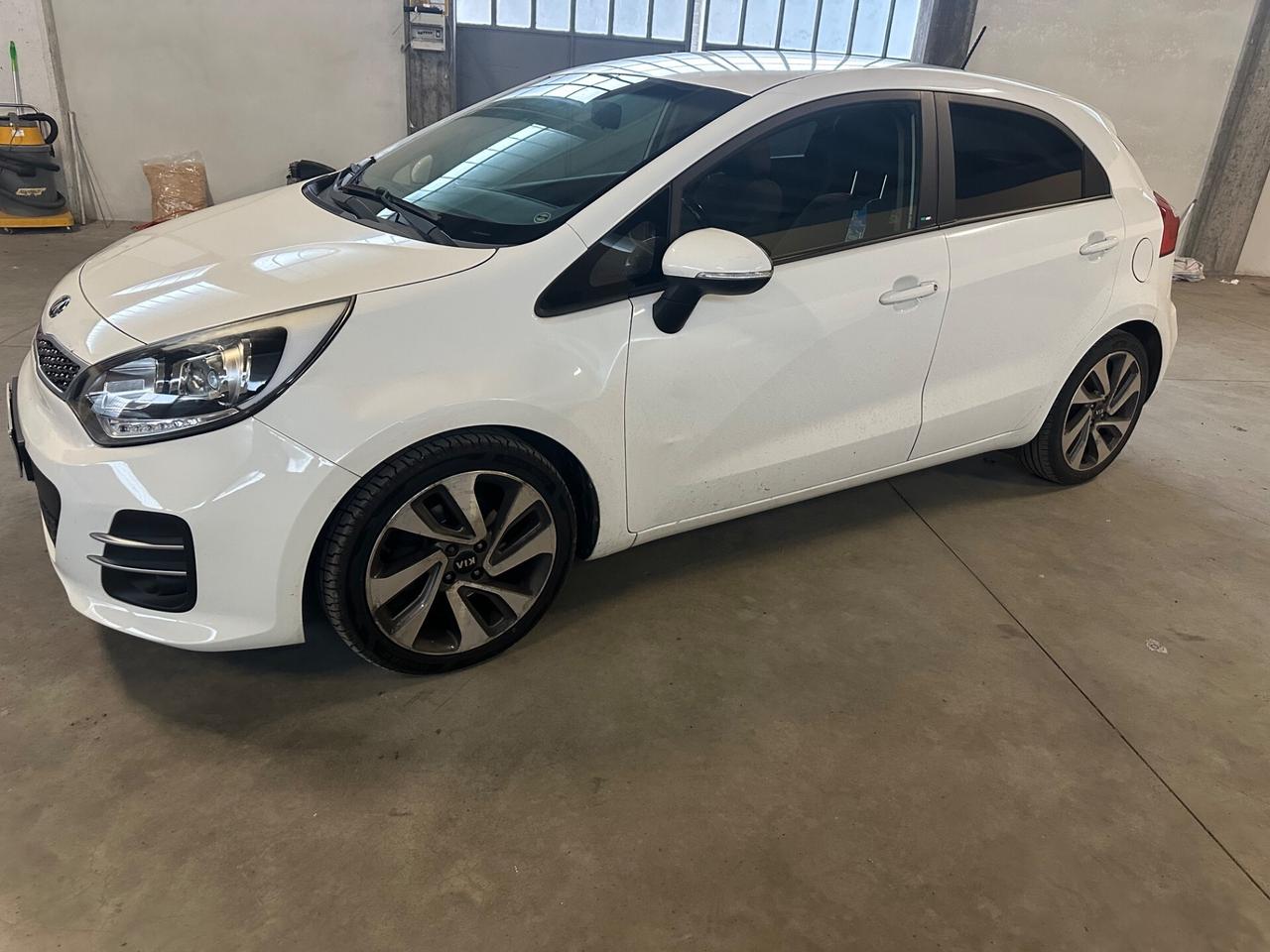 Kia Rio 1.4 CRDi 5p.S&S High Tech