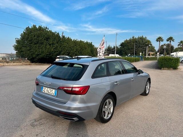 Audi A4 Avant 35 TDI/163 CV S tronic Business