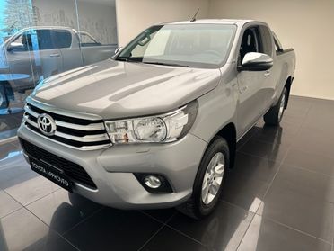 TOYOTA Hilux 2.4 D-4D 4WD 2 porte Extra Cab Lounge