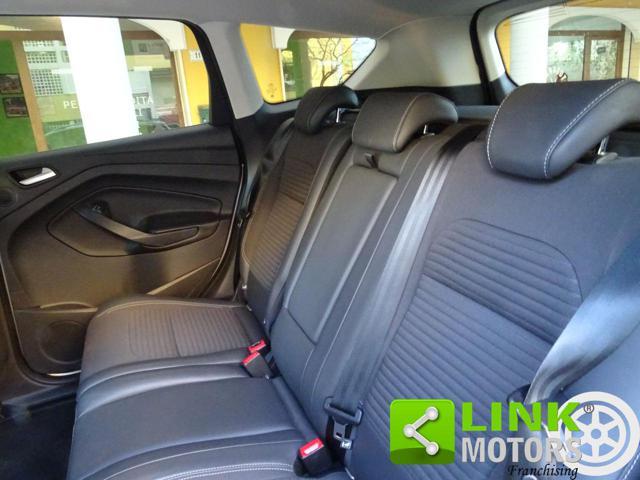 FORD Kuga 2.0 TDCI 150 CV AWD