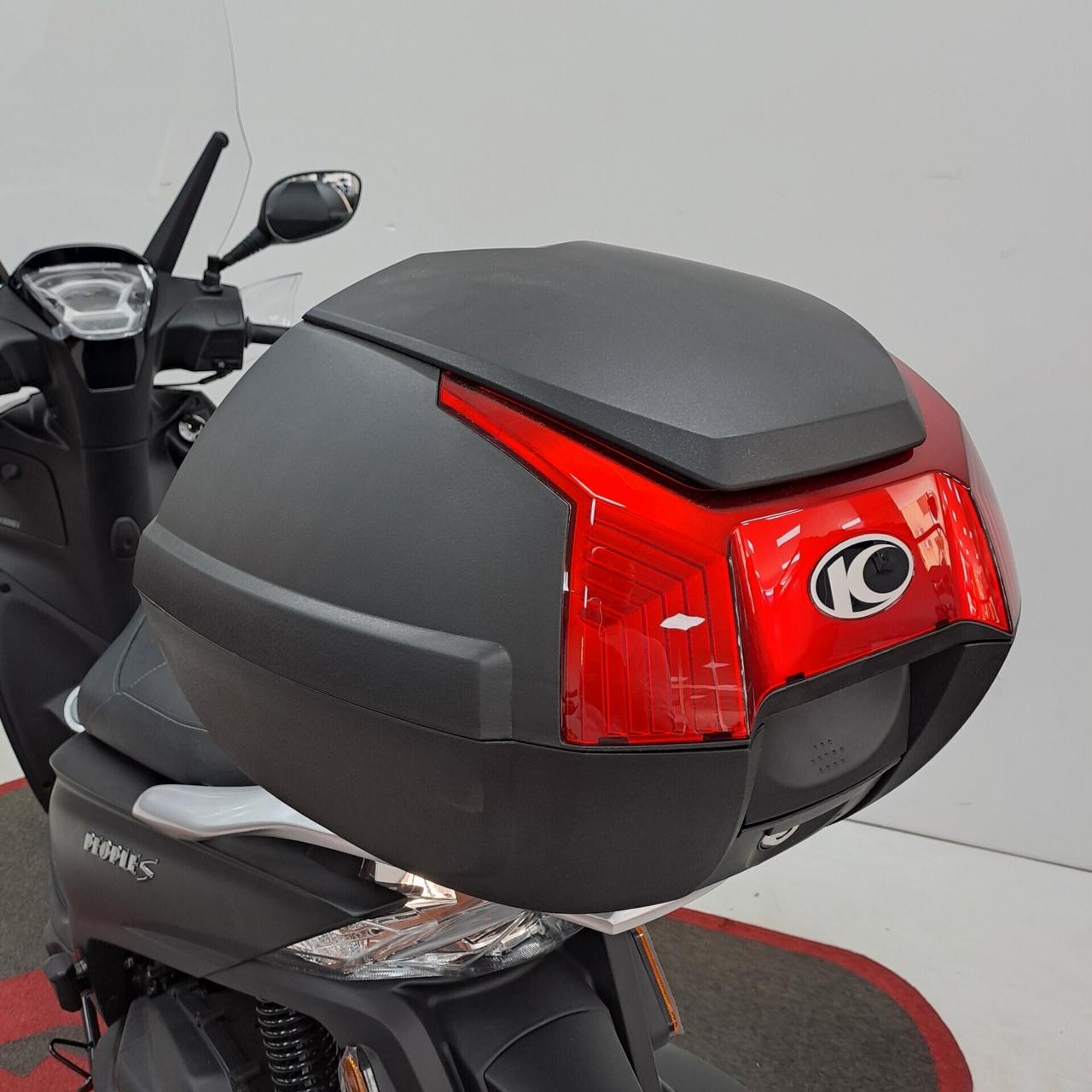 Kymco People S 200 SOLO 60 euro/MESE