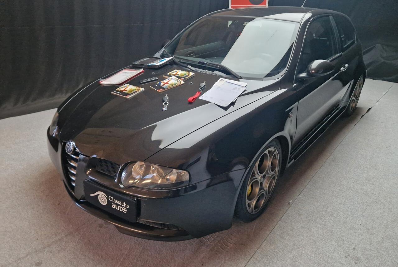 Alfa Romeo 147 3.2i V6 24V GTA ASI CON CRS