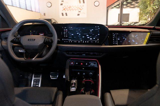 AUDI Q5 TDI 150 kW mHEV+ S tronic quattro S line edition