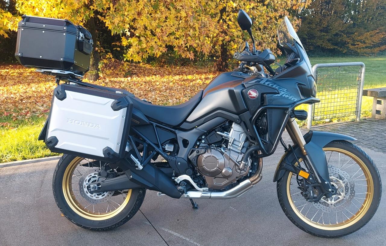 Honda CRF1000L Africa Twin - Passaggio incluso