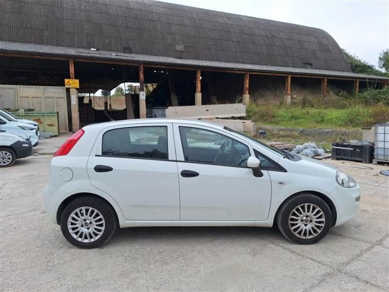 Fiat Punto 1.3 MJT 95 CV 5 porte Street