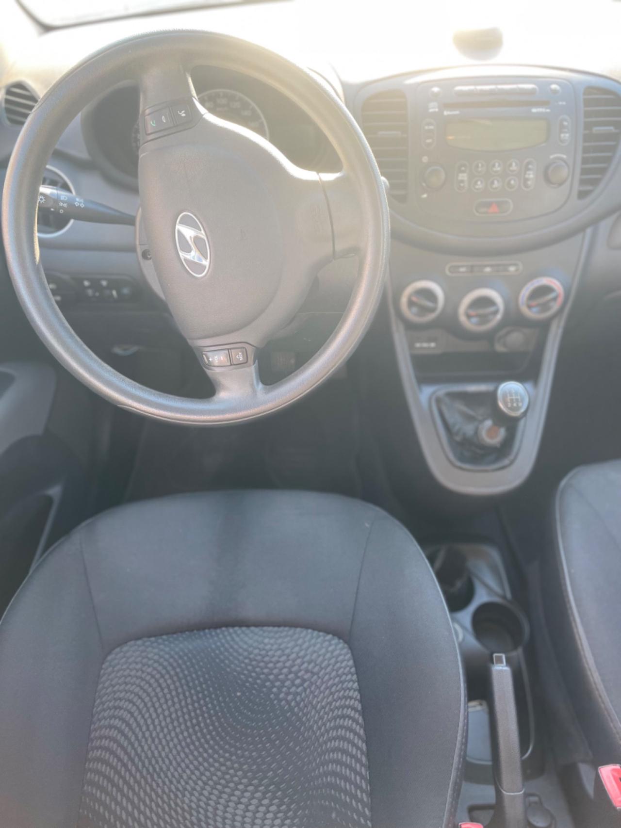 Hyundai i10 1.1 12V BlueDrive GPL Sound Edition