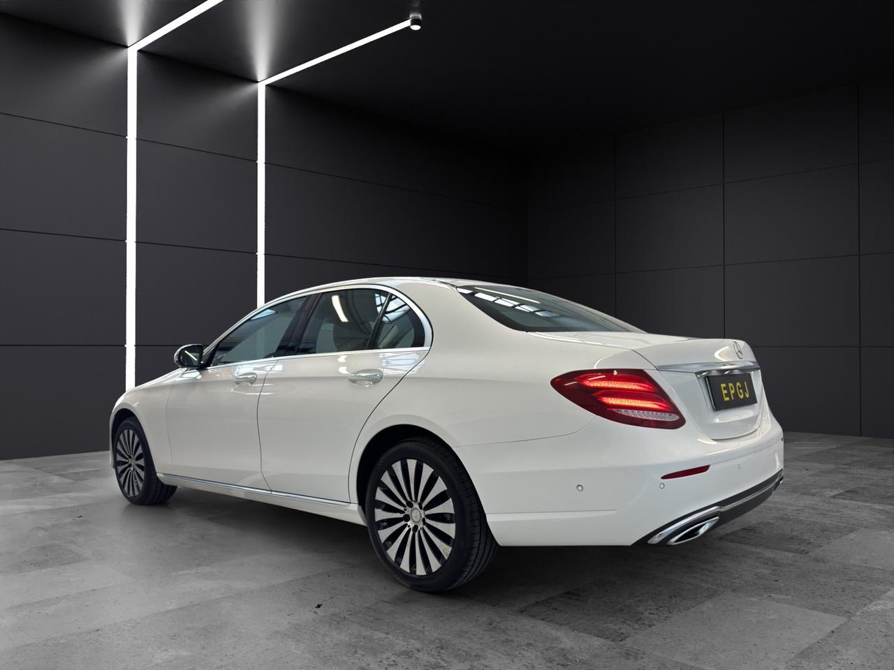 Mercedes-benz E 220 d Auto Business Sport