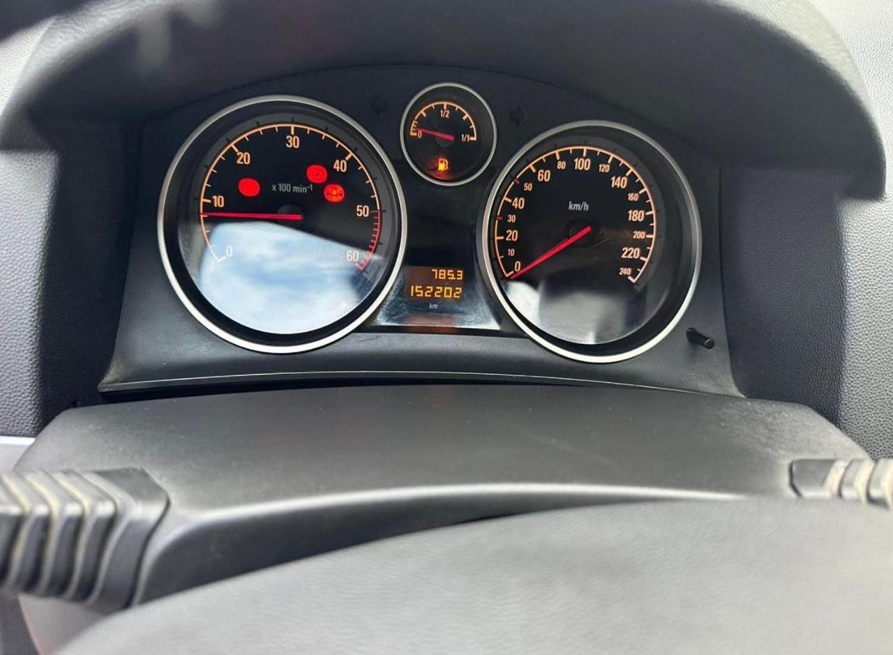 Opel Astra 1.7 CDTI 101CV 5 porte Cosmo