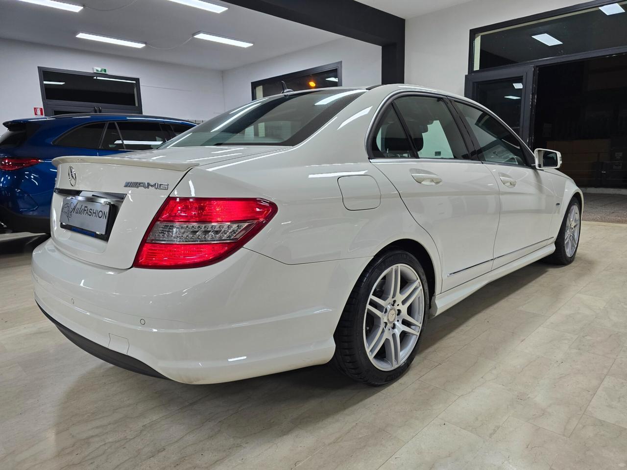 Mercedes-benz C 250 C 250 CDI BlueEFFICIENCY Avantg. AMG