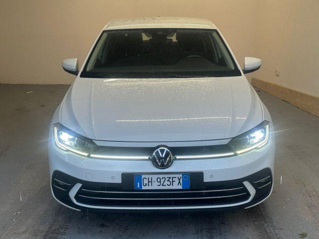 VOLKSWAGEN Polo 1.0 VI