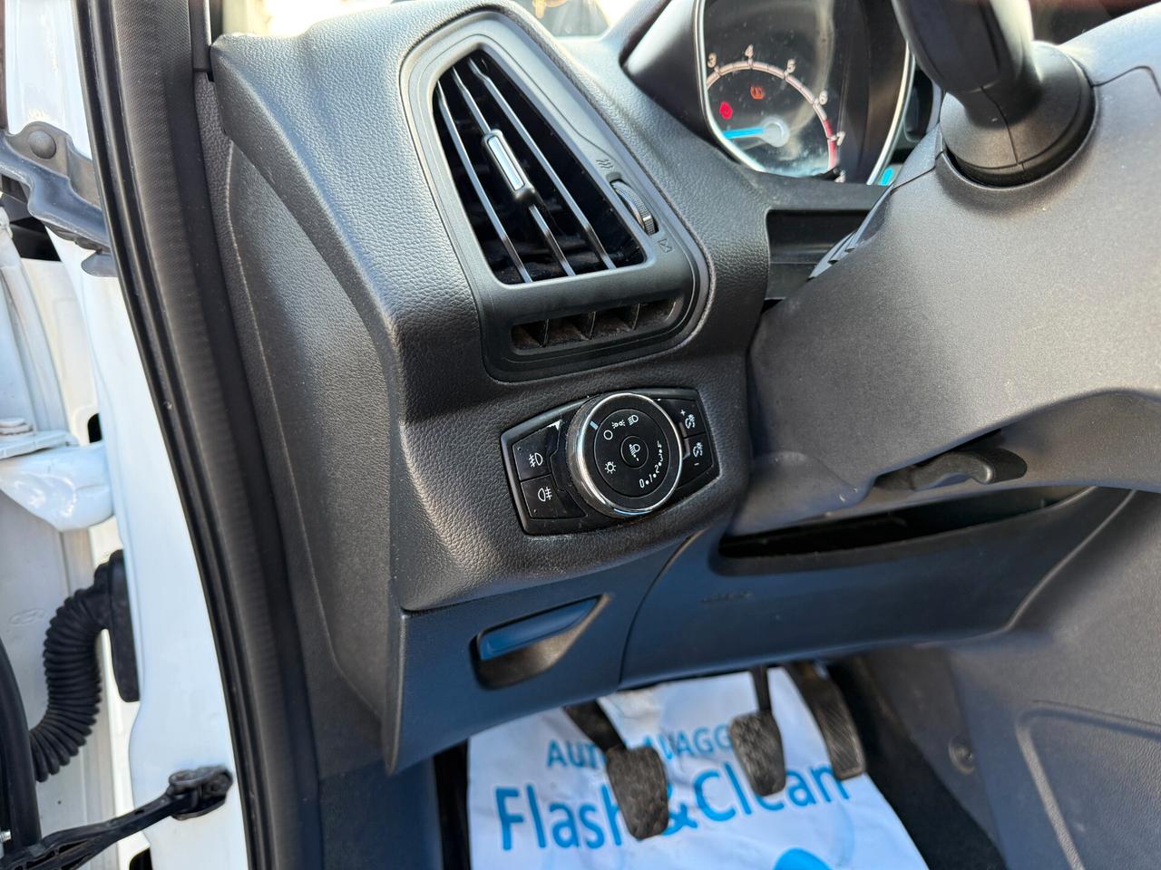 FORD B-MAX ANNO 2016 1.4 BENZINA/GPL CASA MADRE