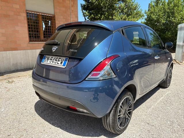 LANCIA Ypsilon 1.0 FireFly 5 porte S&S Hybrid Gold Plus