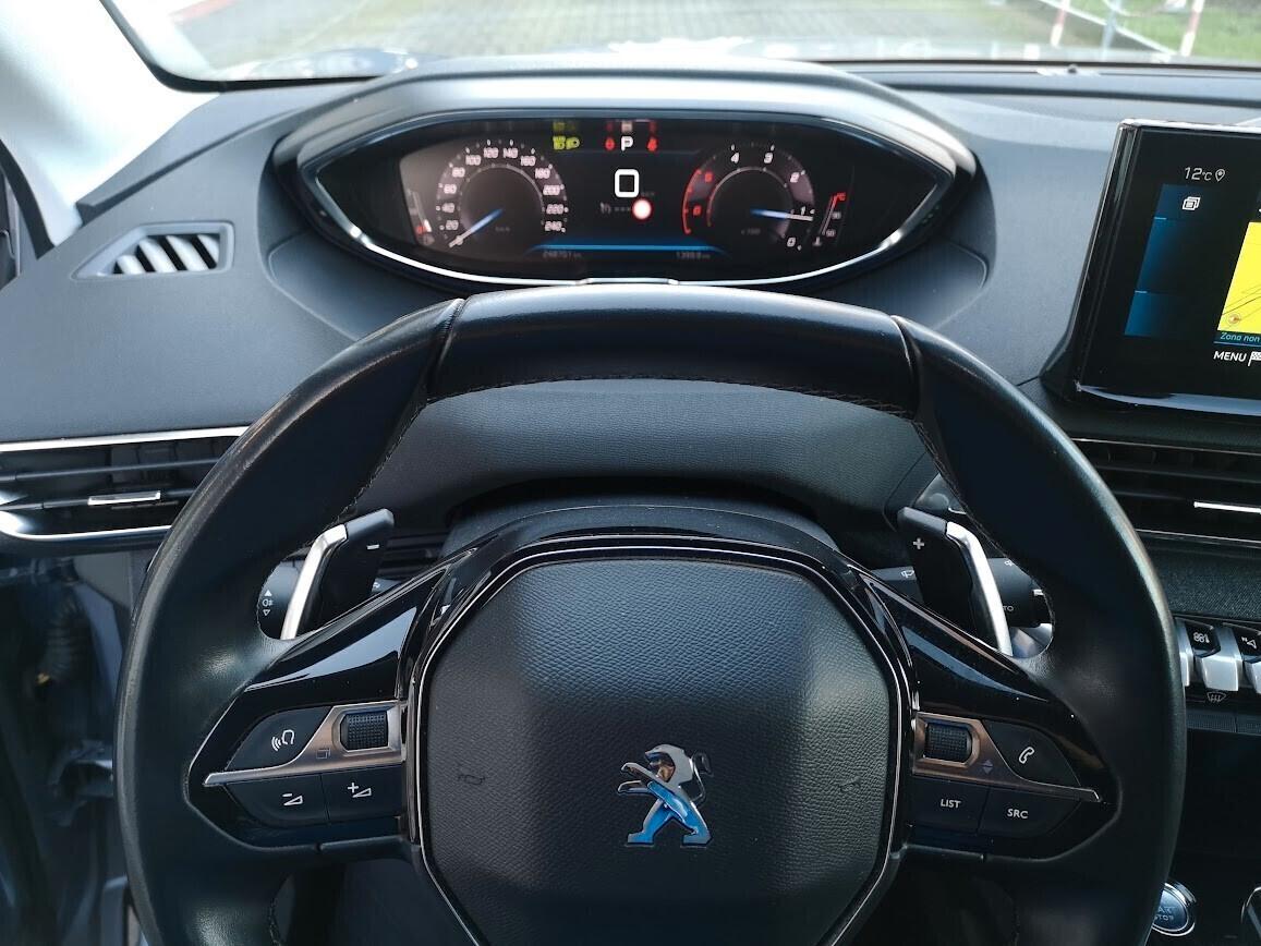 Peugeot 3008 BlueHDi 130 S&S EAT8 Allure Pack AUTOMATIC