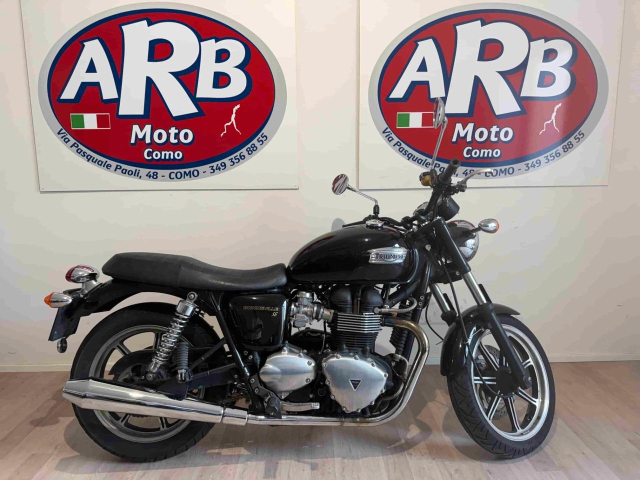 Triumph Bonneville SE