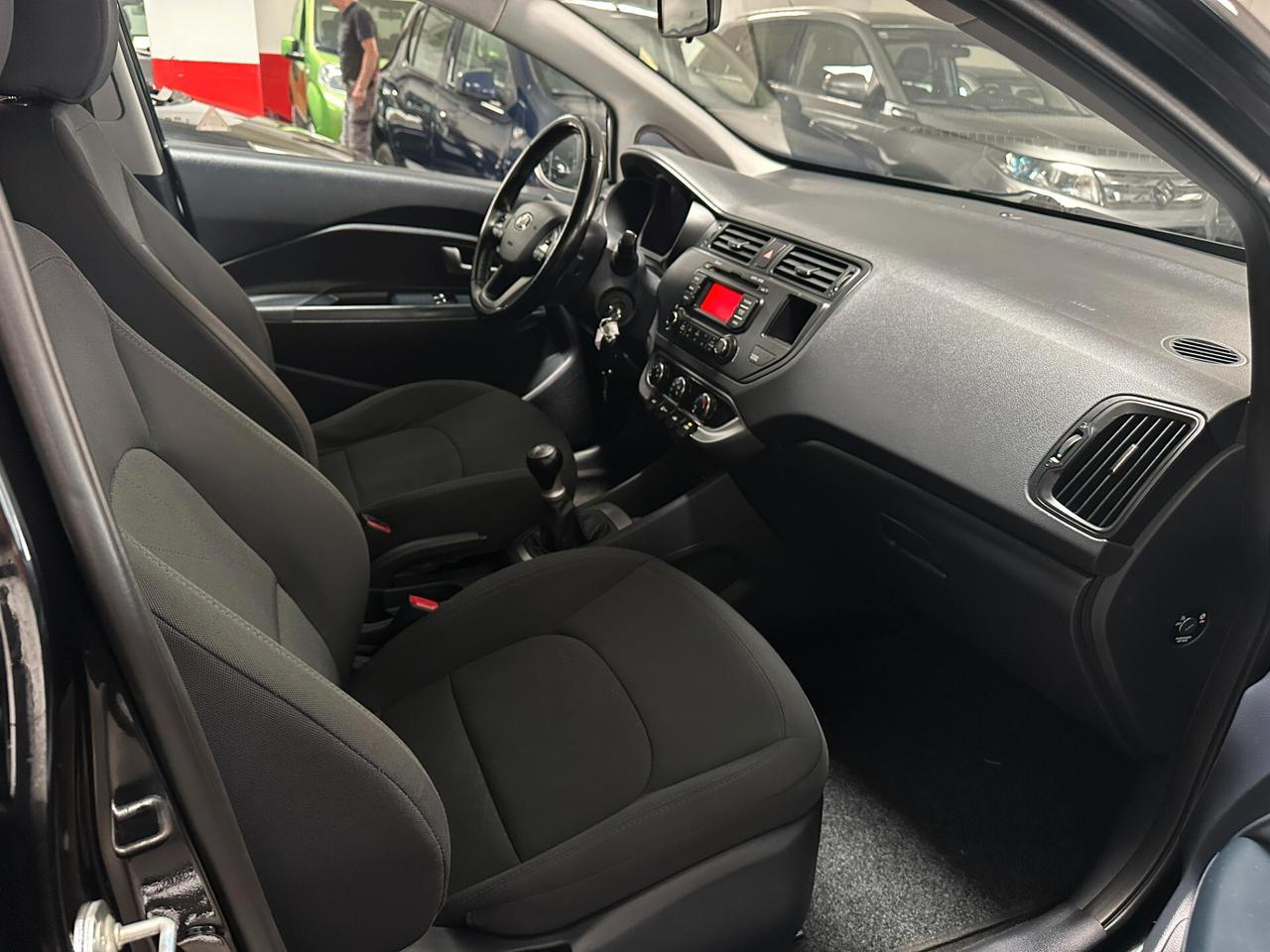 Kia Rio 1.2 CVVT 5p. Cool