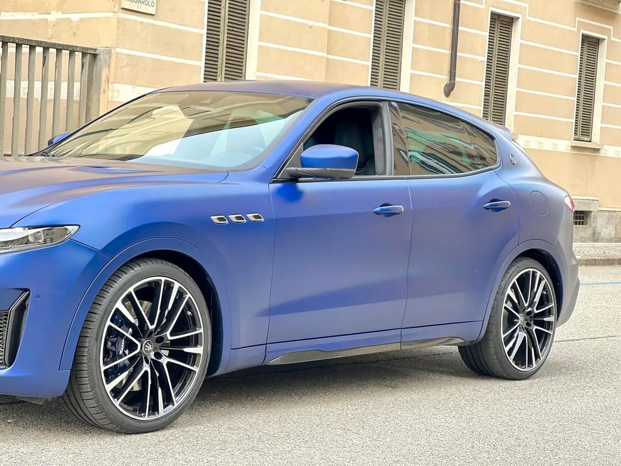 Maserati Levante V8 580 CV AWD Trofeo