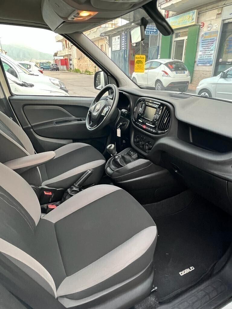 FIAT DOBLO' 1.6 105 CV ITALIANO 5 POSTI