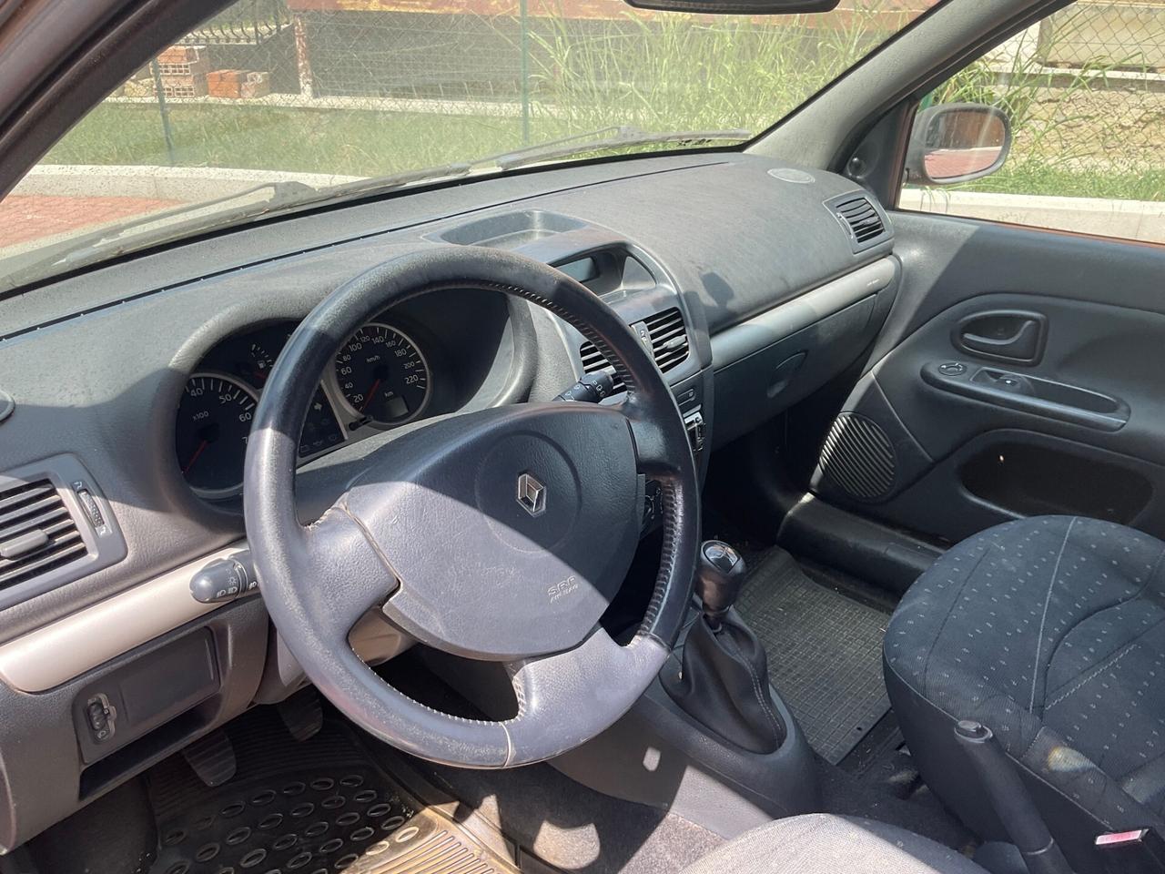 Renault Clio 1.2 cat 5 porte Symbol
