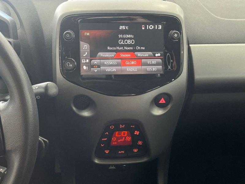 Toyota Aygo Aygo 5p 1.0 x-play 72cv