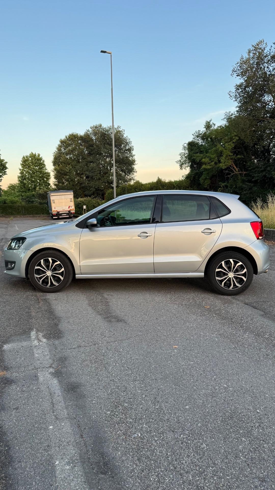 Volkswagen Polo 1.4 benzina 2012
