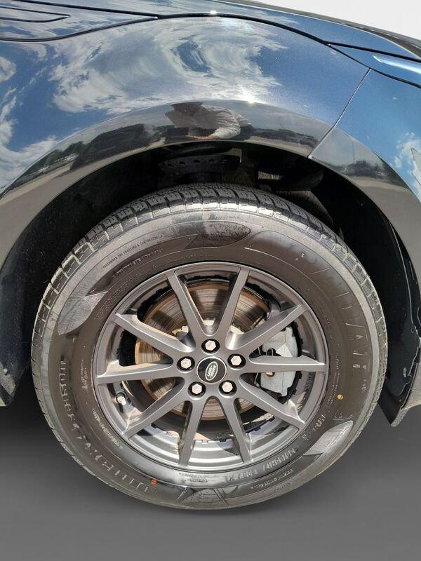 Land Rover Range Rover Evoque 2.0 D165 MHEV R-Dynamic AWD auto