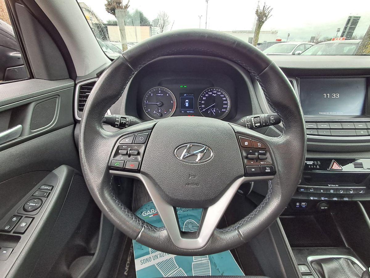 HYUNDAI - Tucson - 1.7 CRDi XPossible