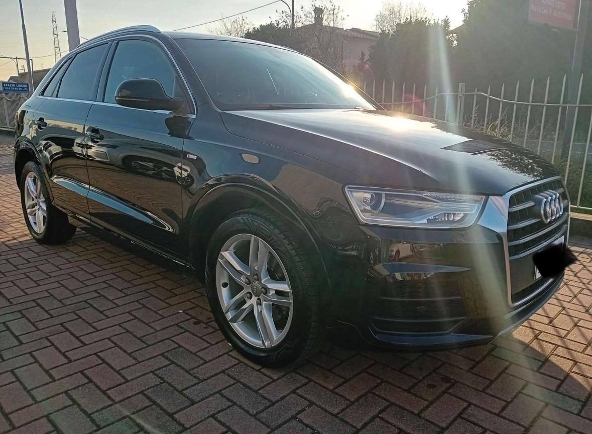 Audi Q3 2.0 TDI 120 CV S-Line