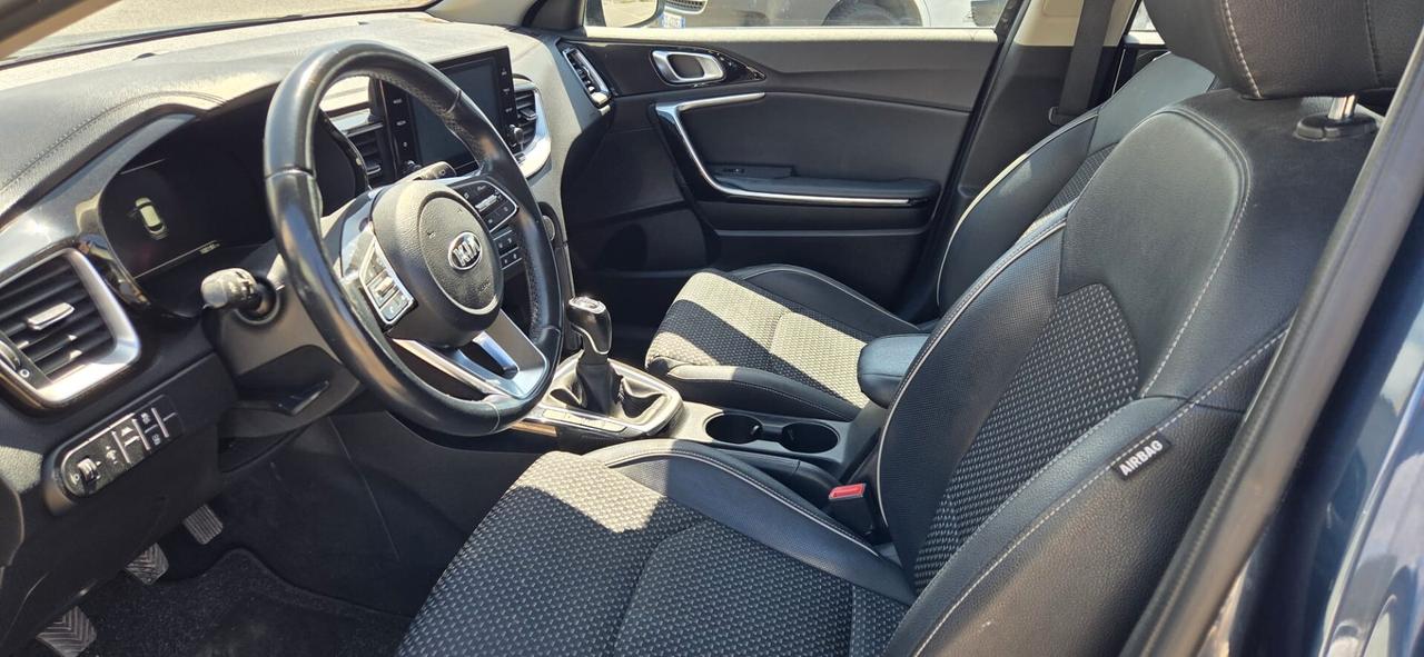Kia XCeed 1.6 CRDi 136 CV MHEV iMT Style