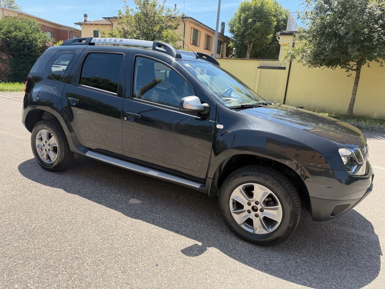 Dacia Duster 1.6 tce Gpl - NAV. - NEOP. - 12 MESI DI GARANZIA -