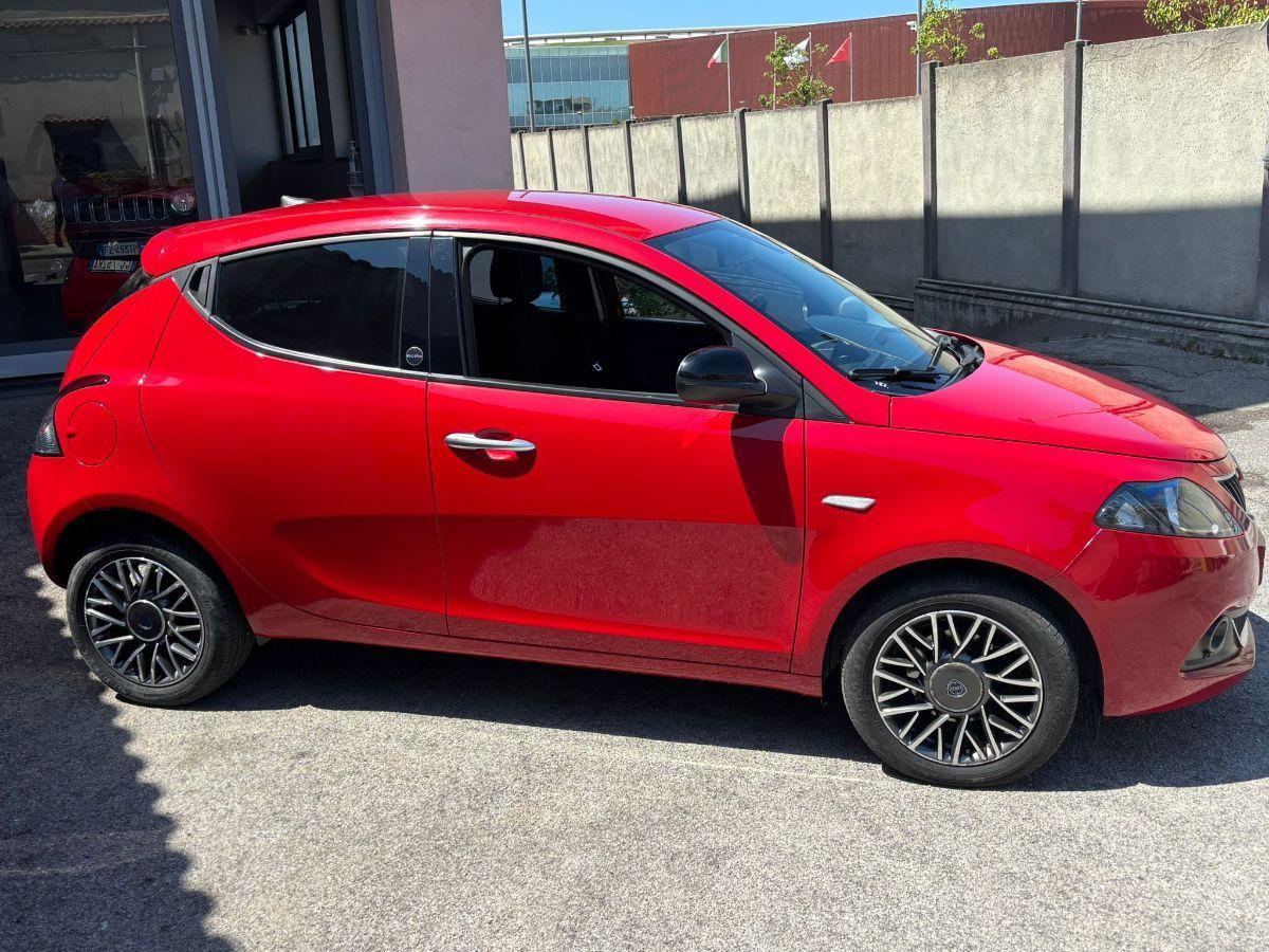 LANCIA Ypsilon 1.2 69CV 5p. GPL Ecochic Gold
