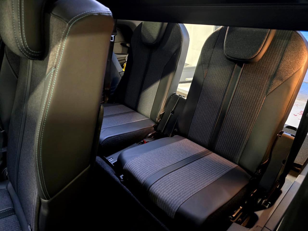 Peugeot 5008 BlueHDi 180 S&S EAT8 Allure Pack