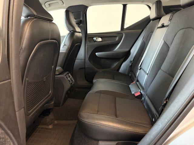 VOLVO XC40 D3