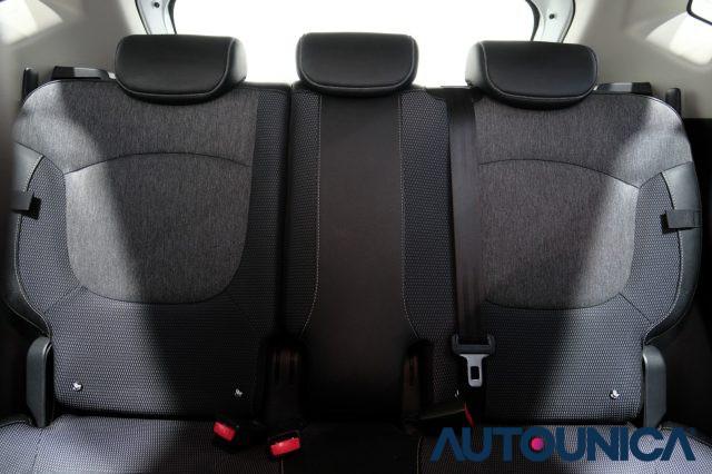 RENAULT Captur DCI 8V 90 CV BUSINESS NEOPATENTATI FARI LED