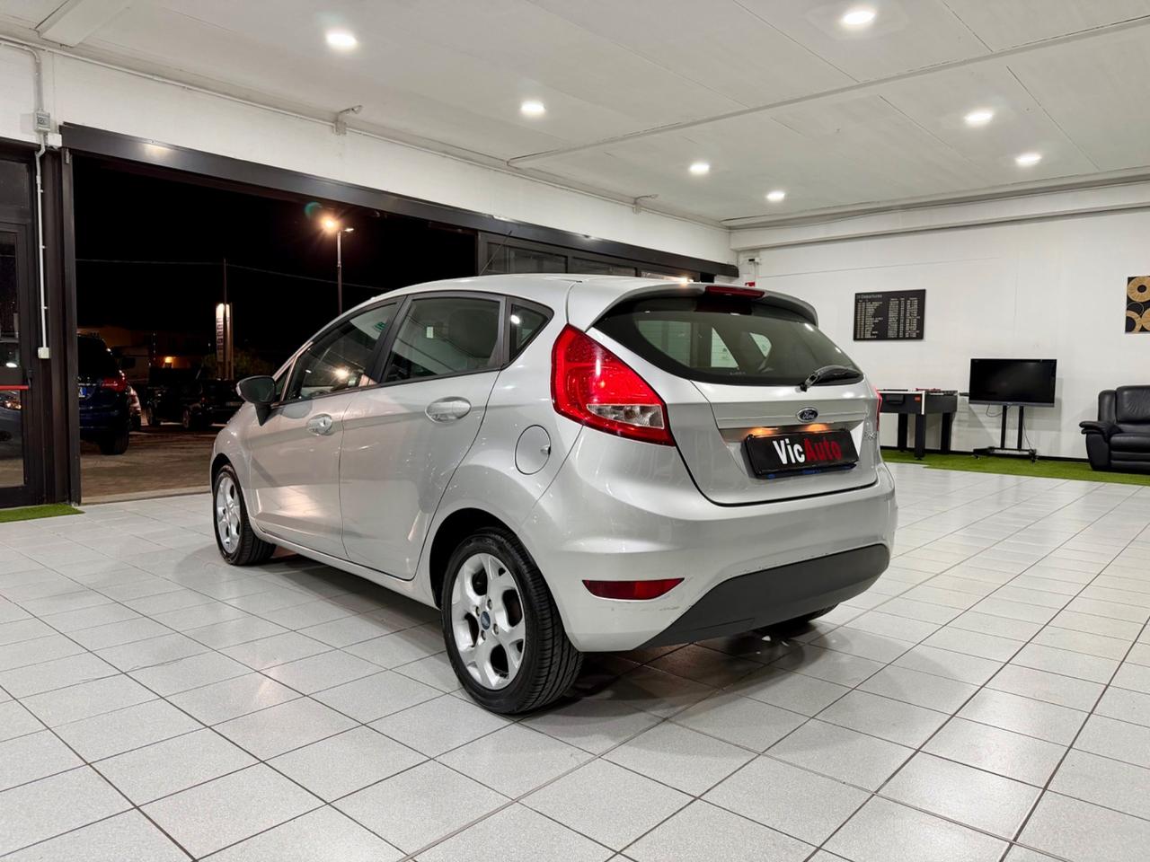Ford Fiesta Ikon 1.4 16V 5p.Bz.- GPL Business