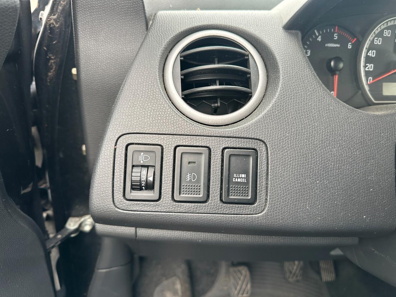 Suzuki Swift 1.3 DDiS 3p. GL