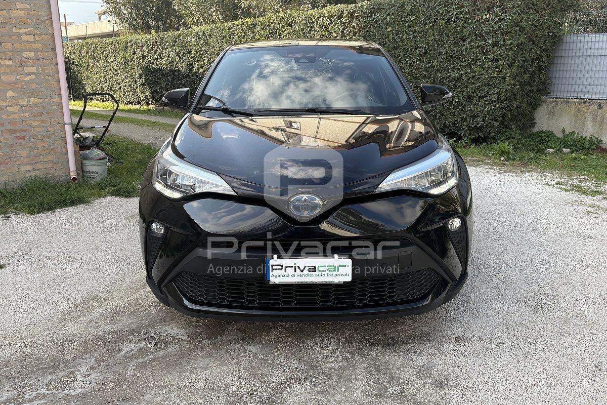 TOYOTA C-HR 1.8 Hybrid E-CVT Trend
