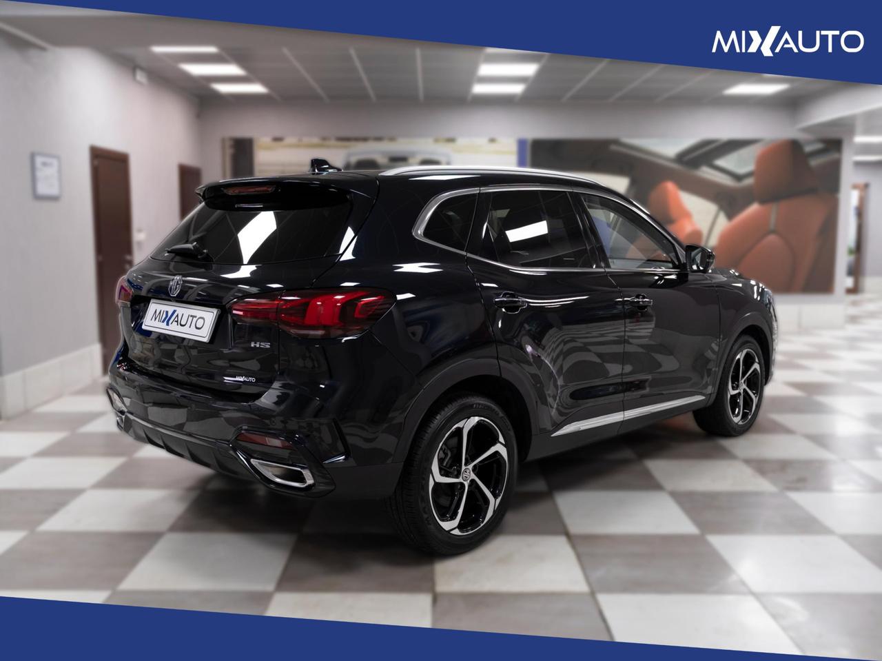 MG HS 1.5 MT Luxury 2WD